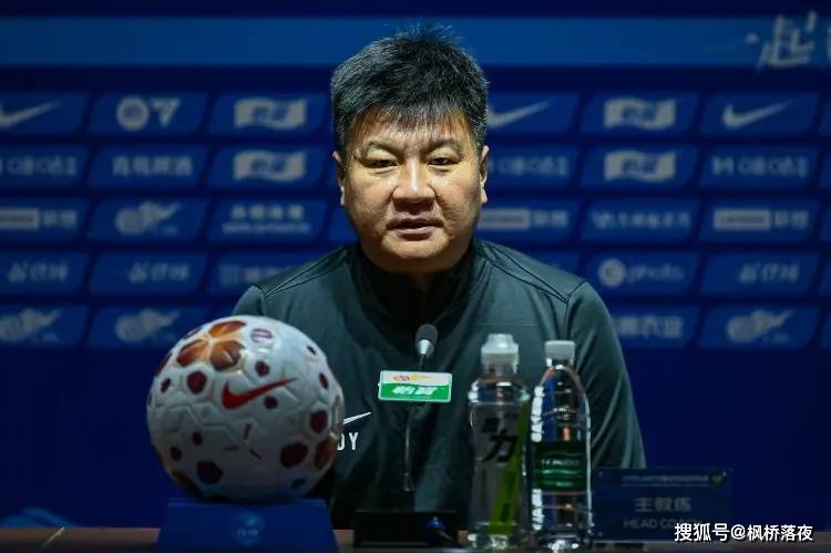 李金羽突然下课:赛前发布会成绝唱,是输给了战绩还是算计?