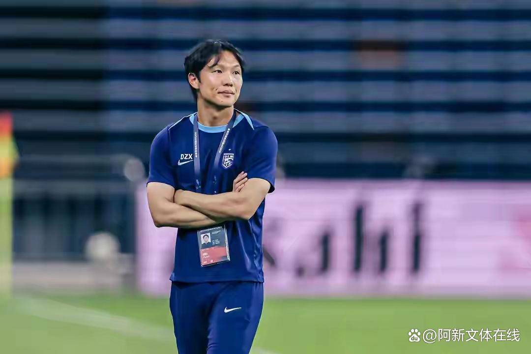 控球率碾压!武汉三镇89%传球成功率排中超第二,邓卓翔平稳交班